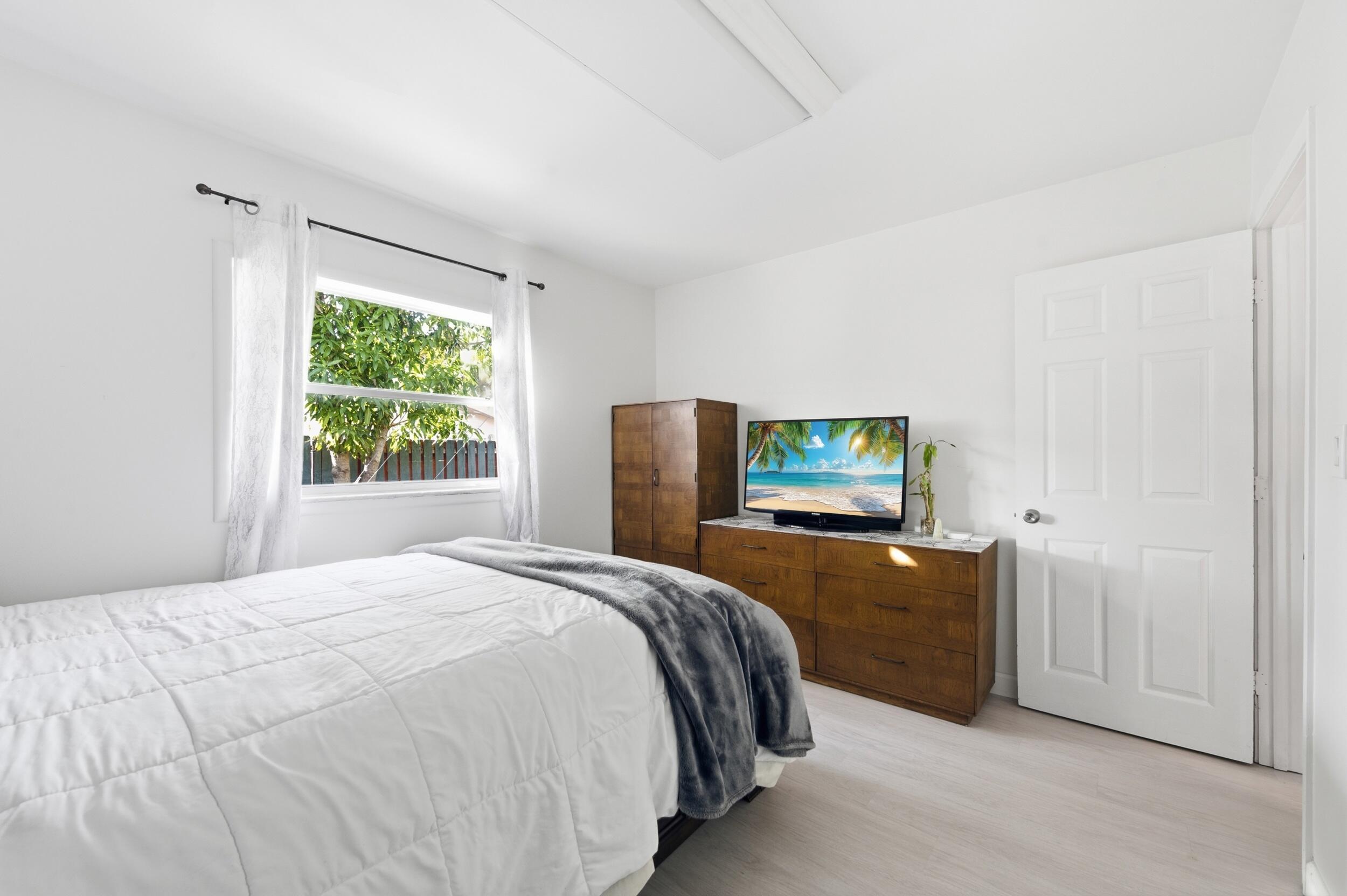 SANDALFOOT COVE SEC 4 - Residential