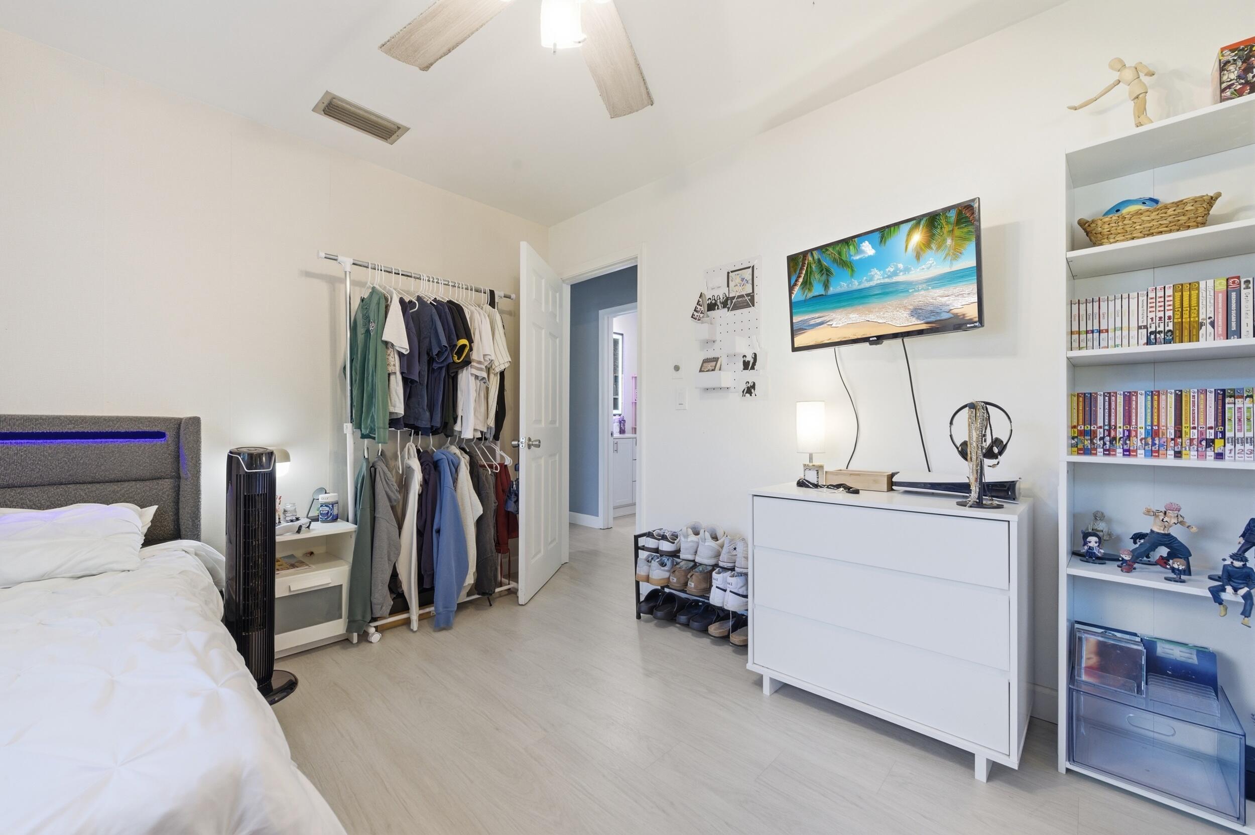 SANDALFOOT COVE SEC 4 - Residential