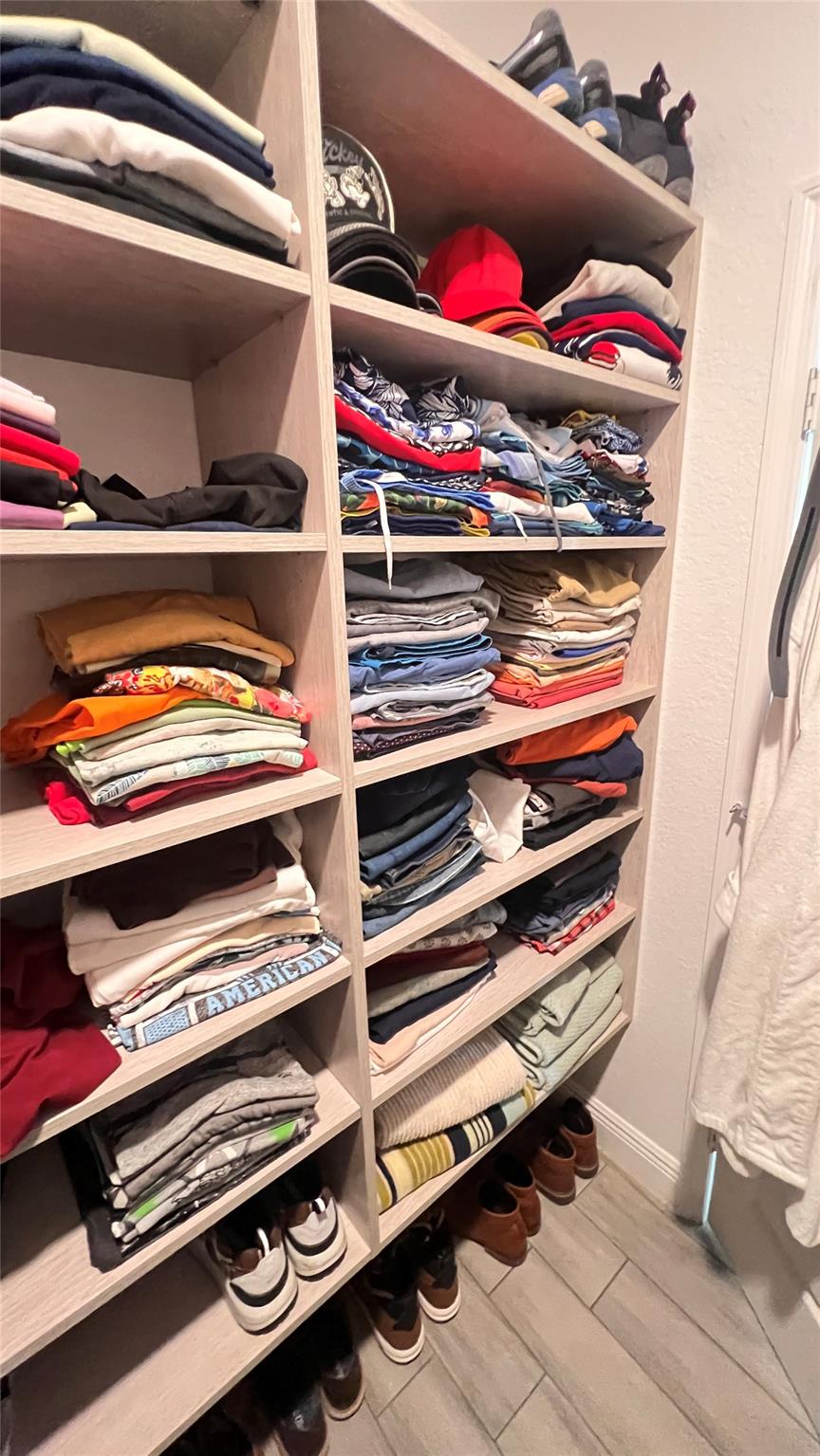 ROCK ISLAND COMMUNITY - Residential