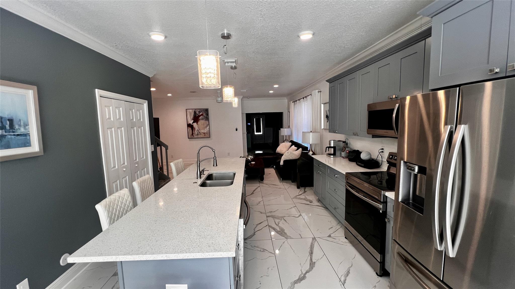 ROCK ISLAND COMMUNITY - Residential