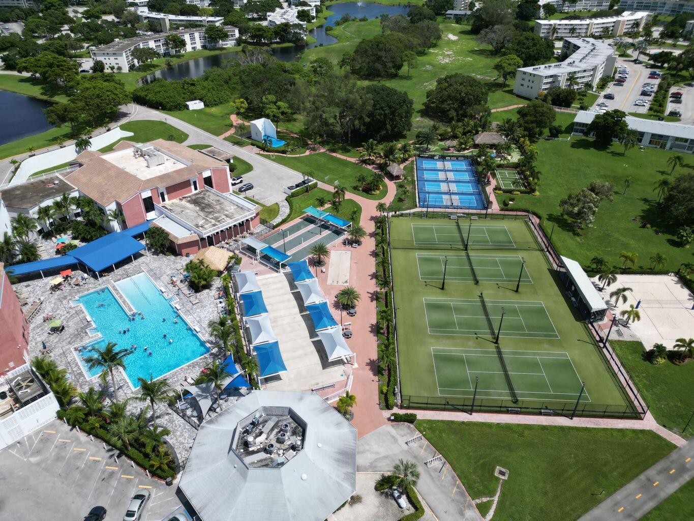 TILFORD G CONDO - Residential