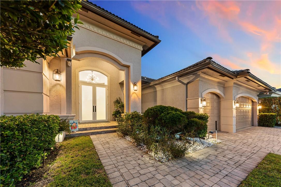 11064 Canary Island Ct