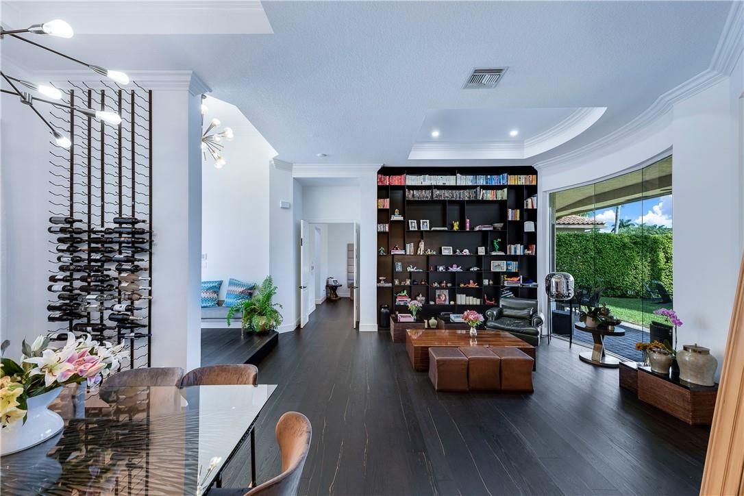 11064 Canary Island Ct