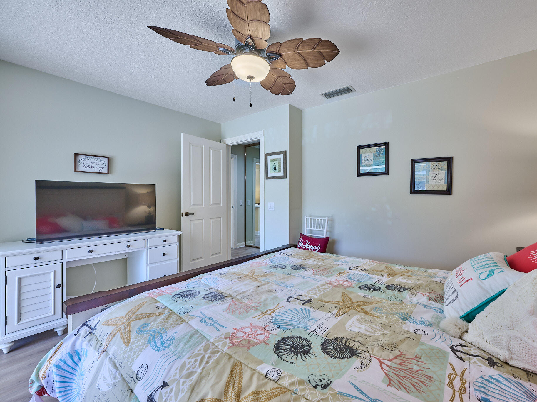 OAKS-SUNTERRACE 1 - Residential