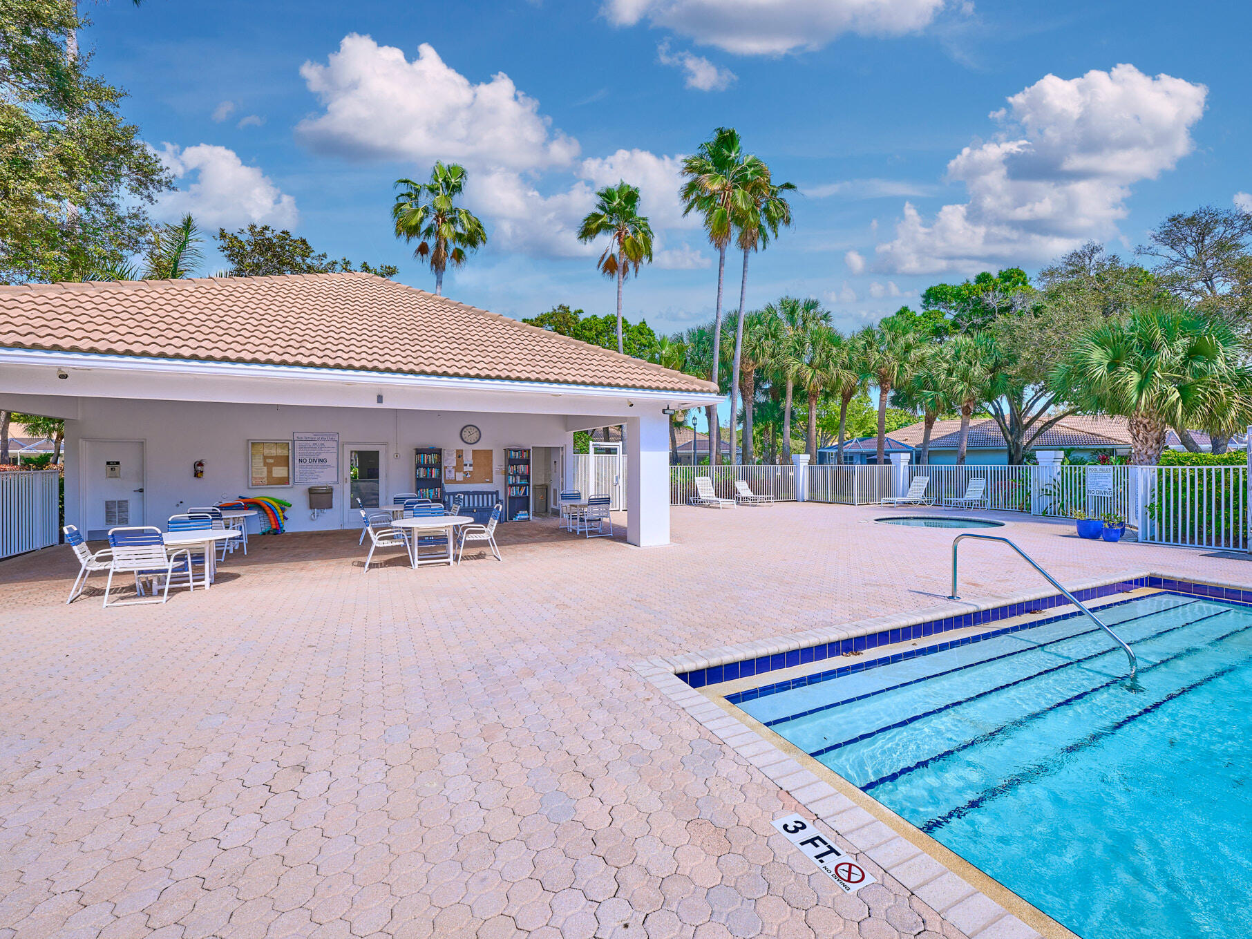 OAKS-SUNTERRACE 1 - Residential