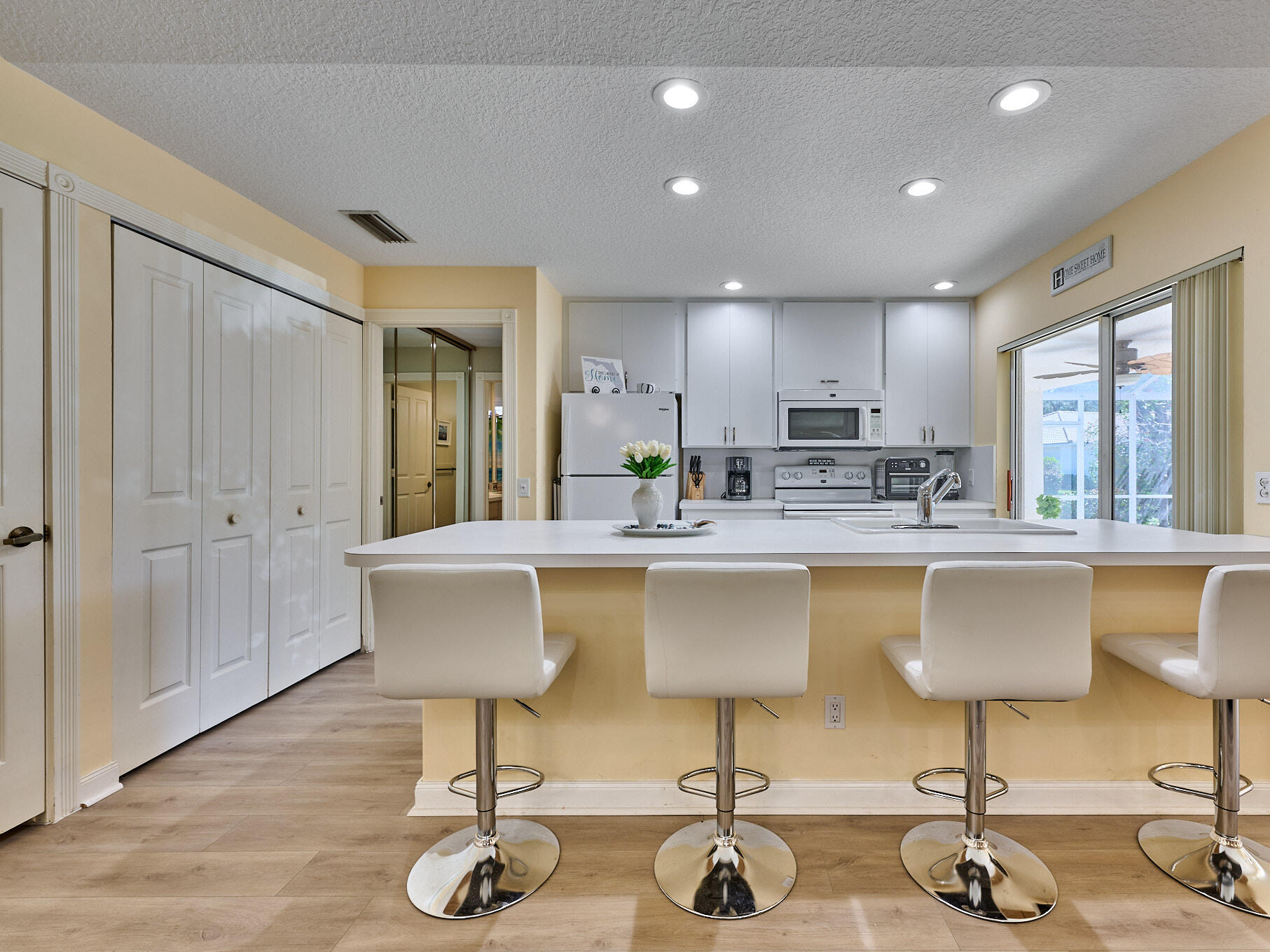 OAKS-SUNTERRACE 1 - Residential