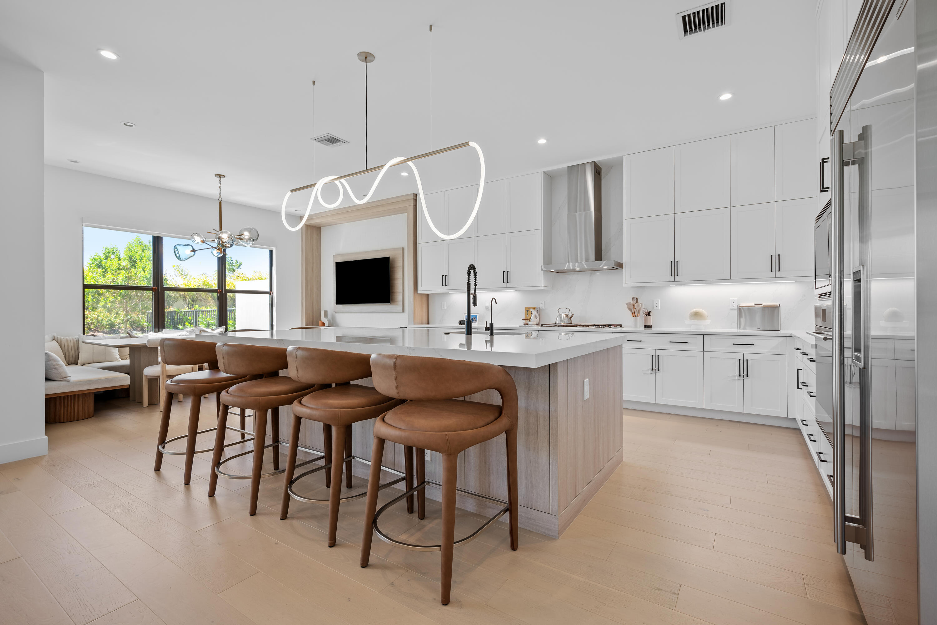 Lotus Palm - Residential