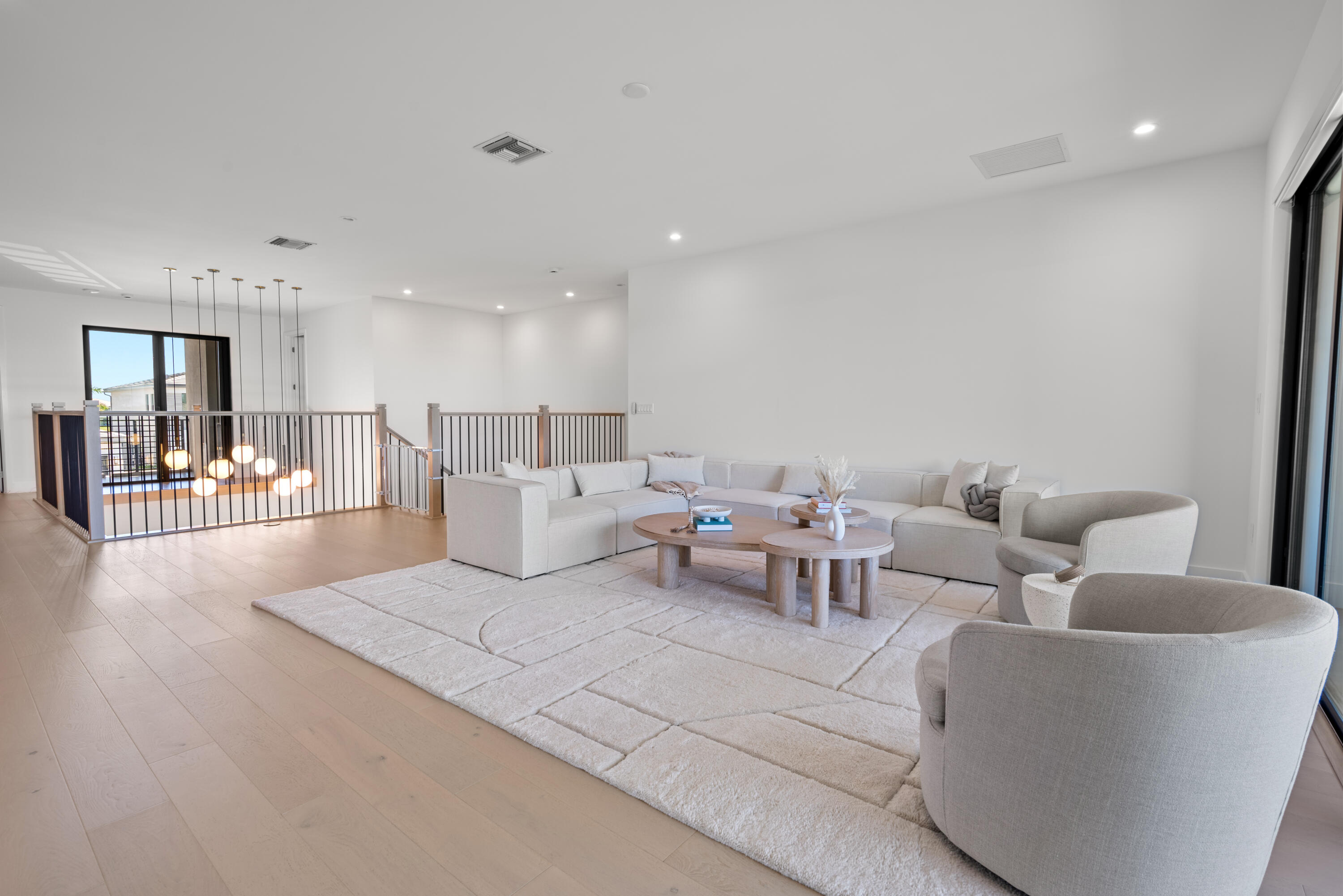 Lotus Palm - Residential