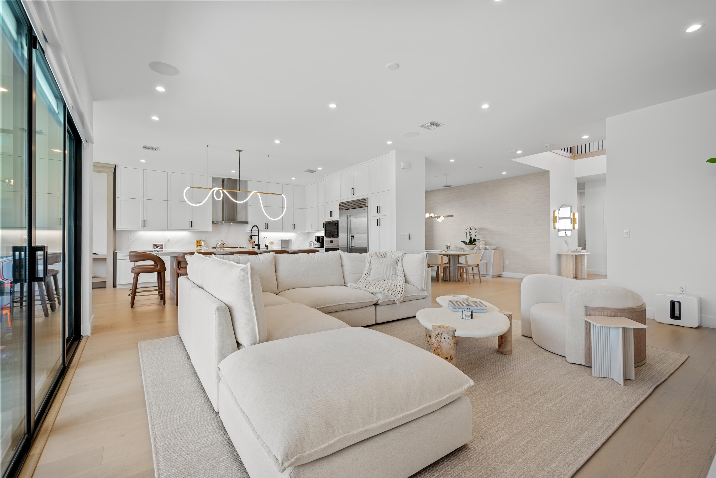 Lotus Palm - Residential