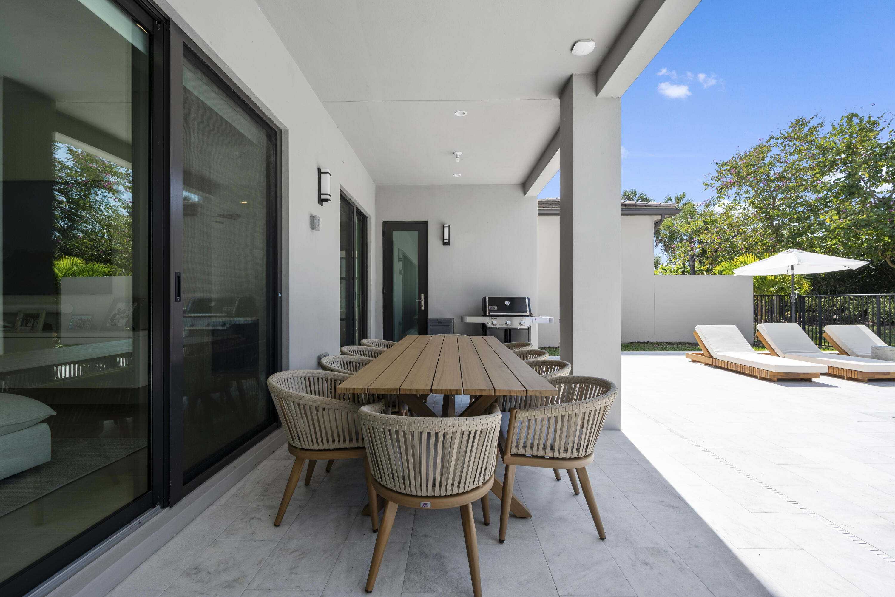 Lotus Palm - Residential