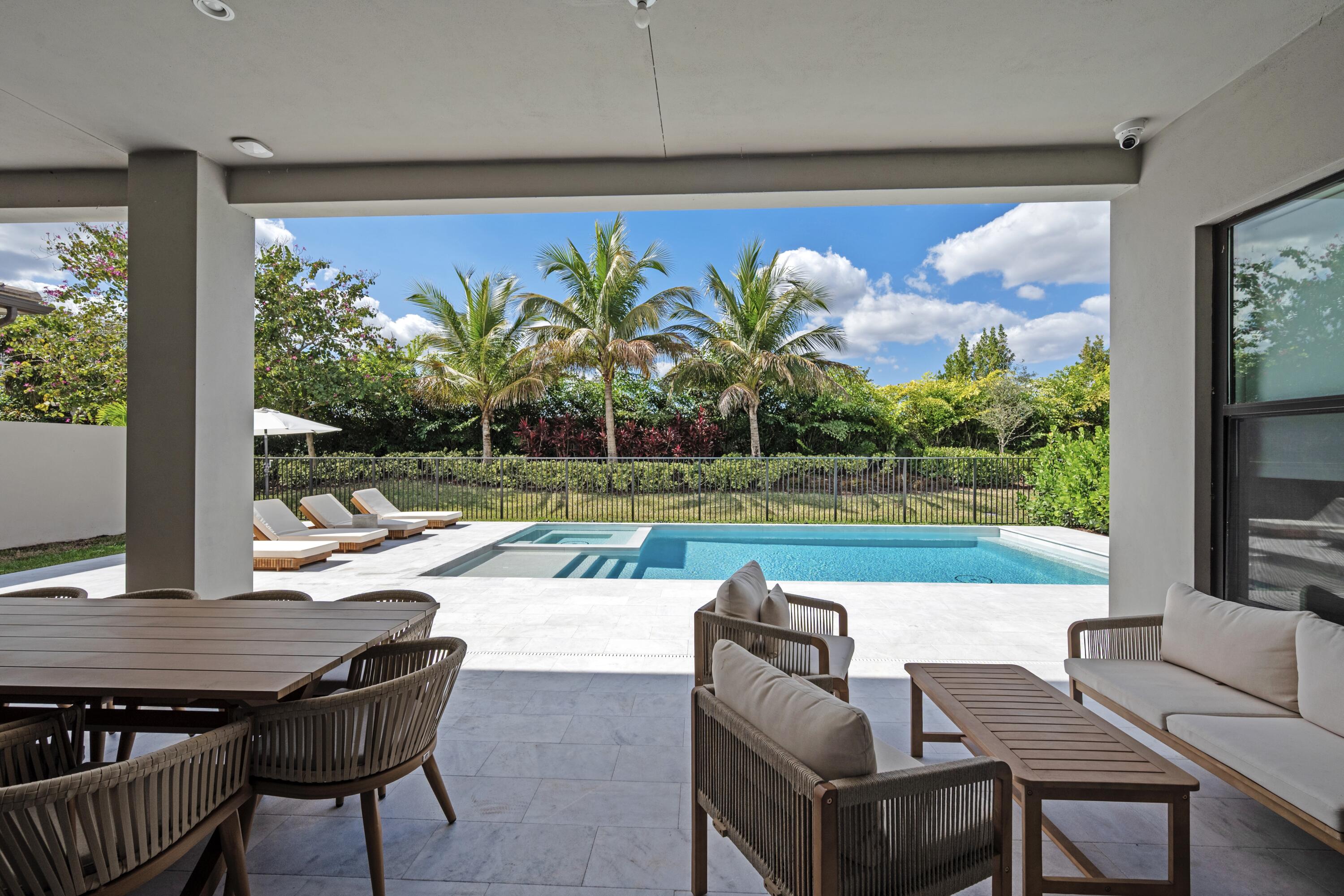 Lotus Palm - Residential