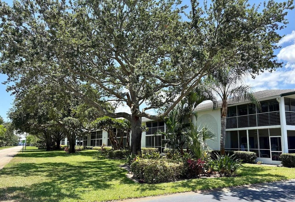 Photo of 8 Garden Street #207, Tequesta, FL 33469 (MLS # R11092611)