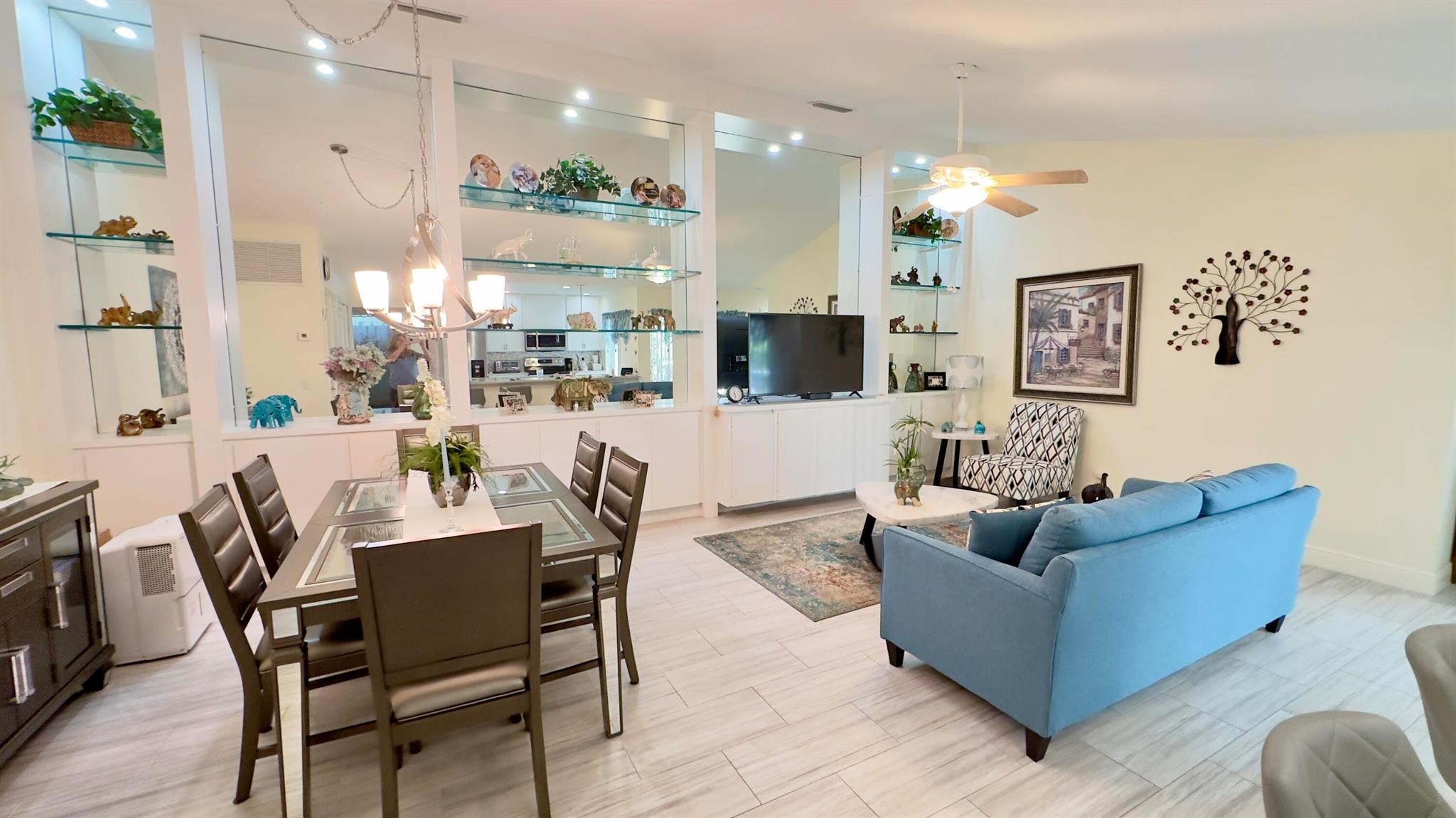 5401 Red Oak Court 5401