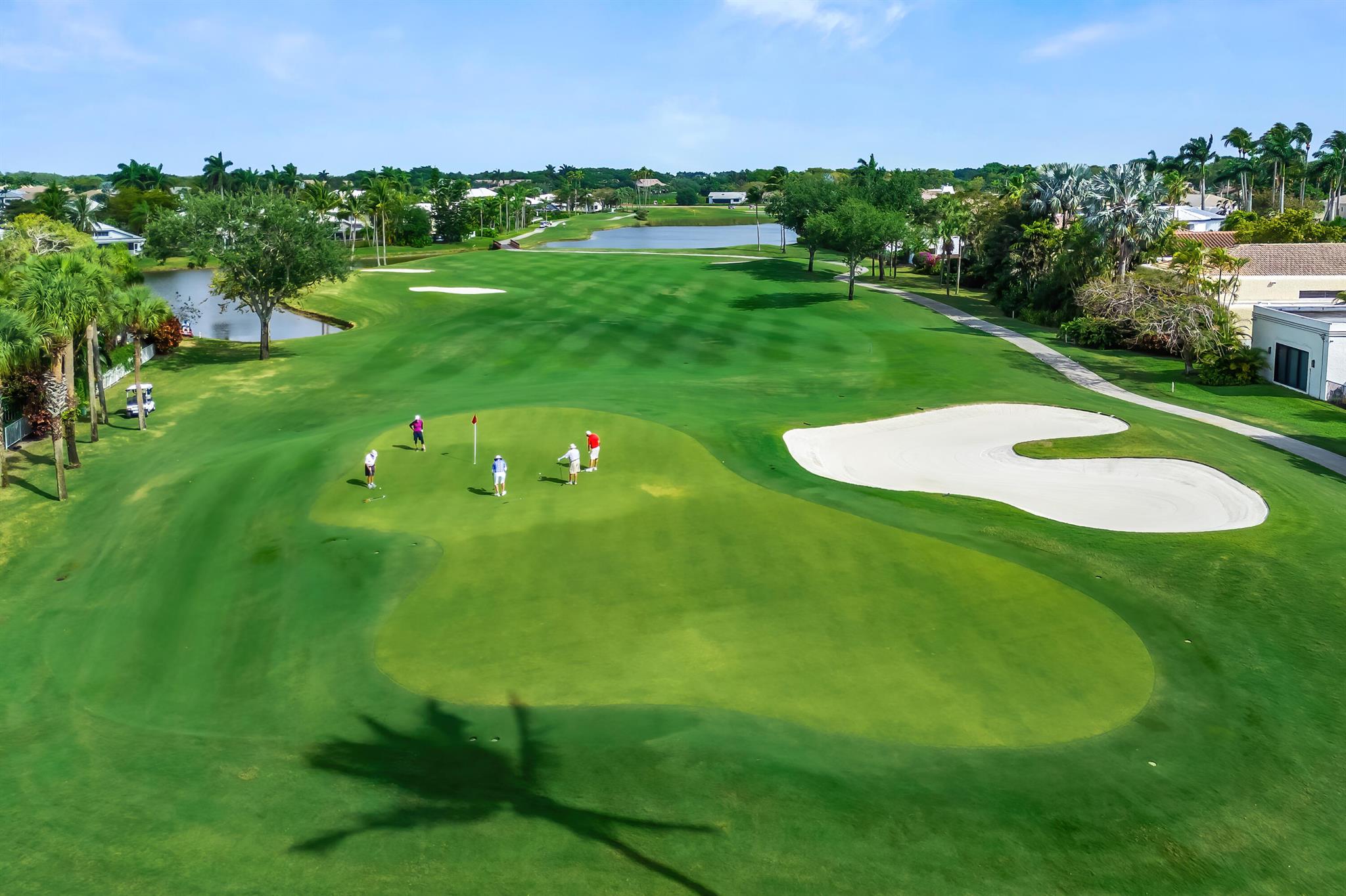 LAKES OF SUTTON / POLO CL - Residential