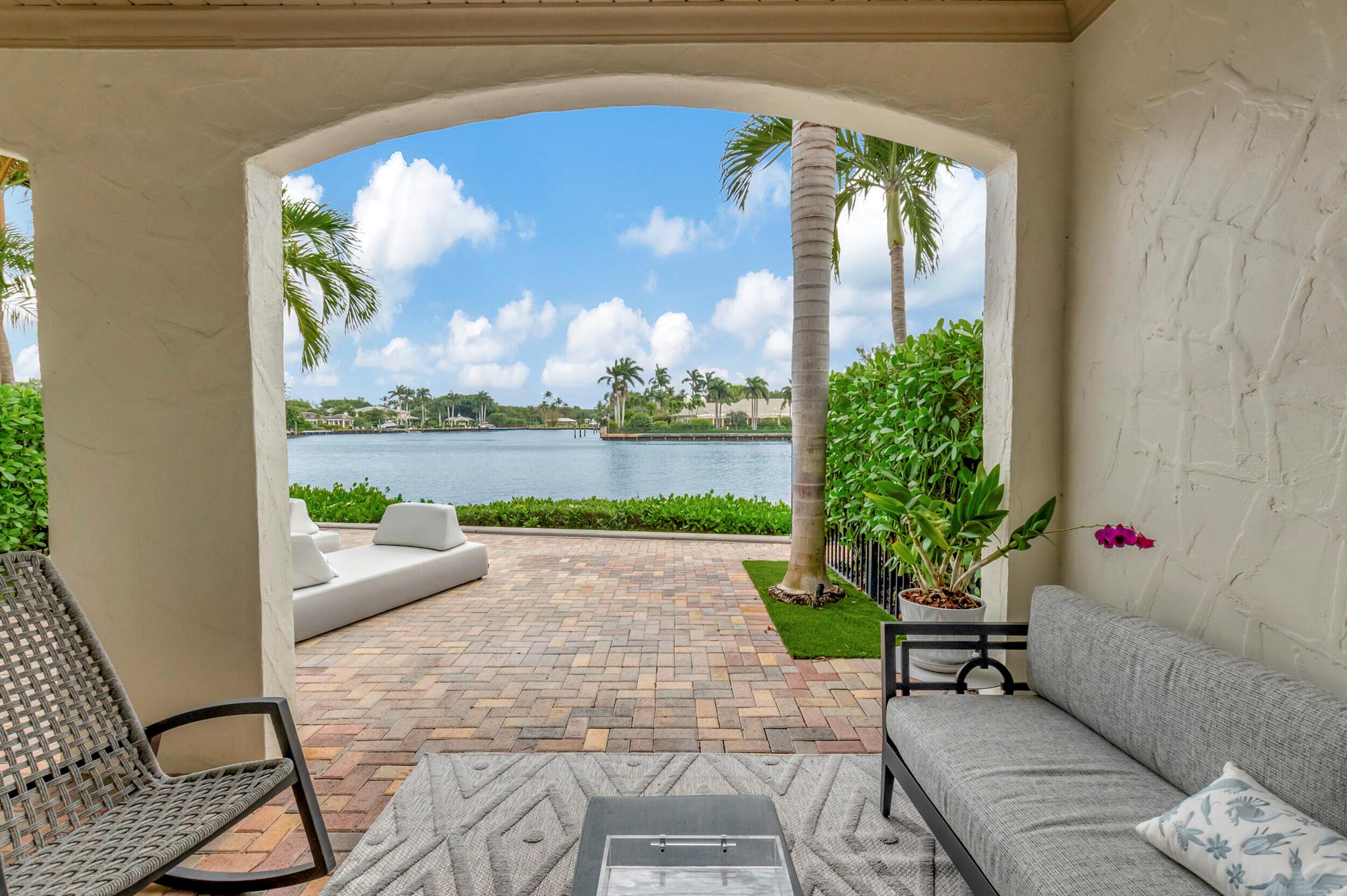 ESTUARY - Residential