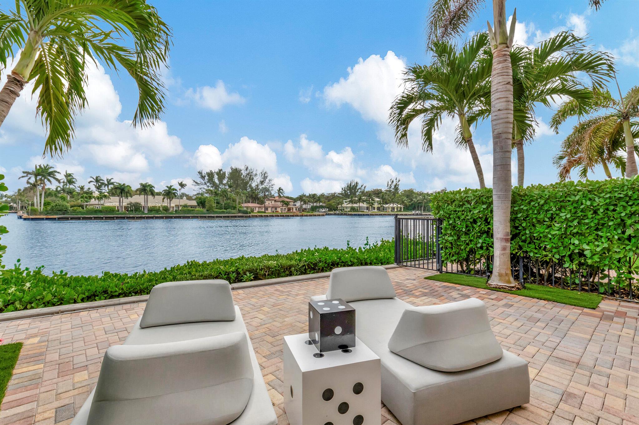 ESTUARY - Residential