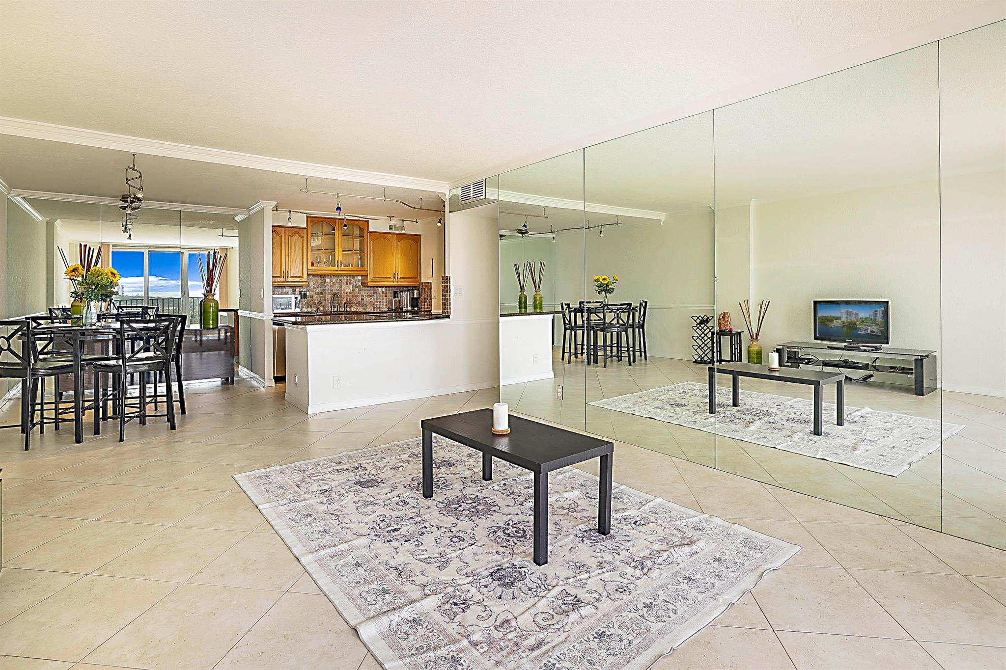 BOCA TOWERS CONDO PORTION - Residential Lease