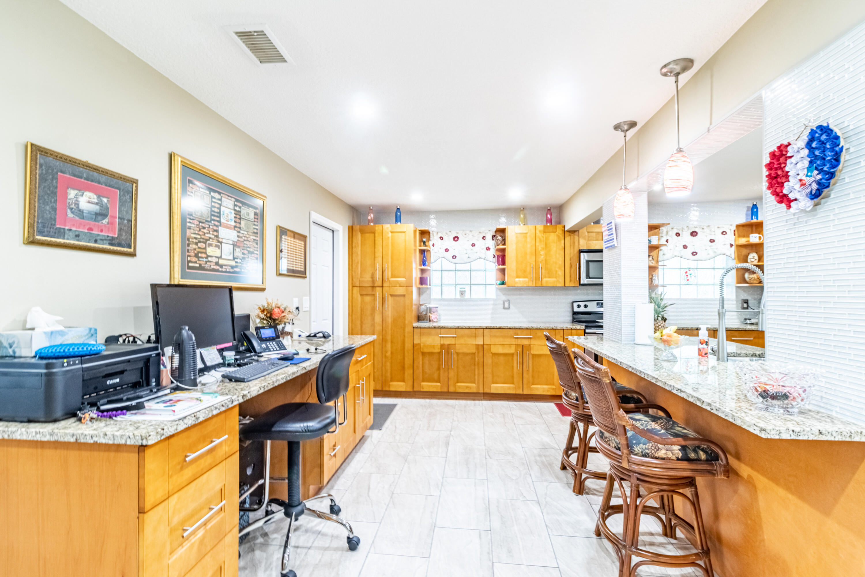 PALM BEACH LEISUREVILLE - Residential