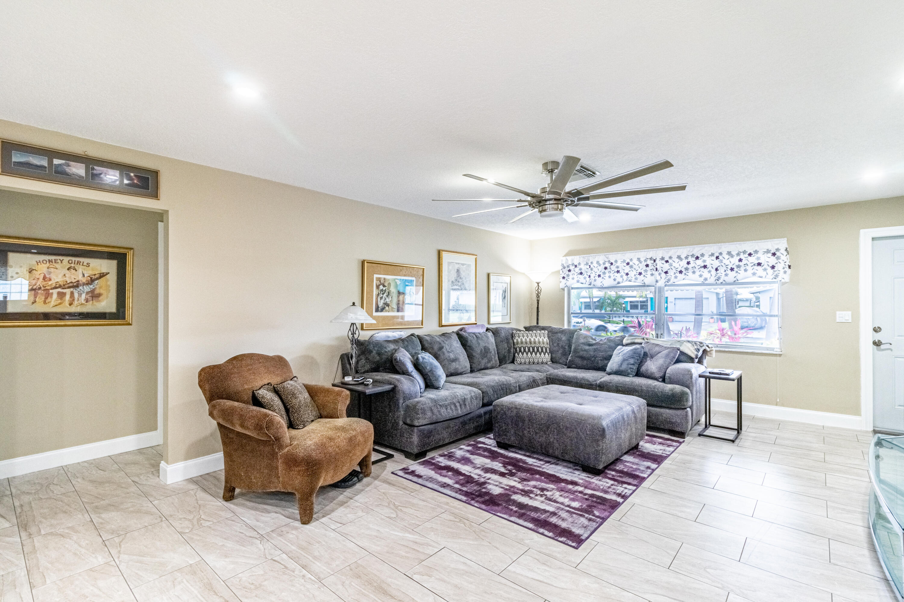 PALM BEACH LEISUREVILLE - Residential