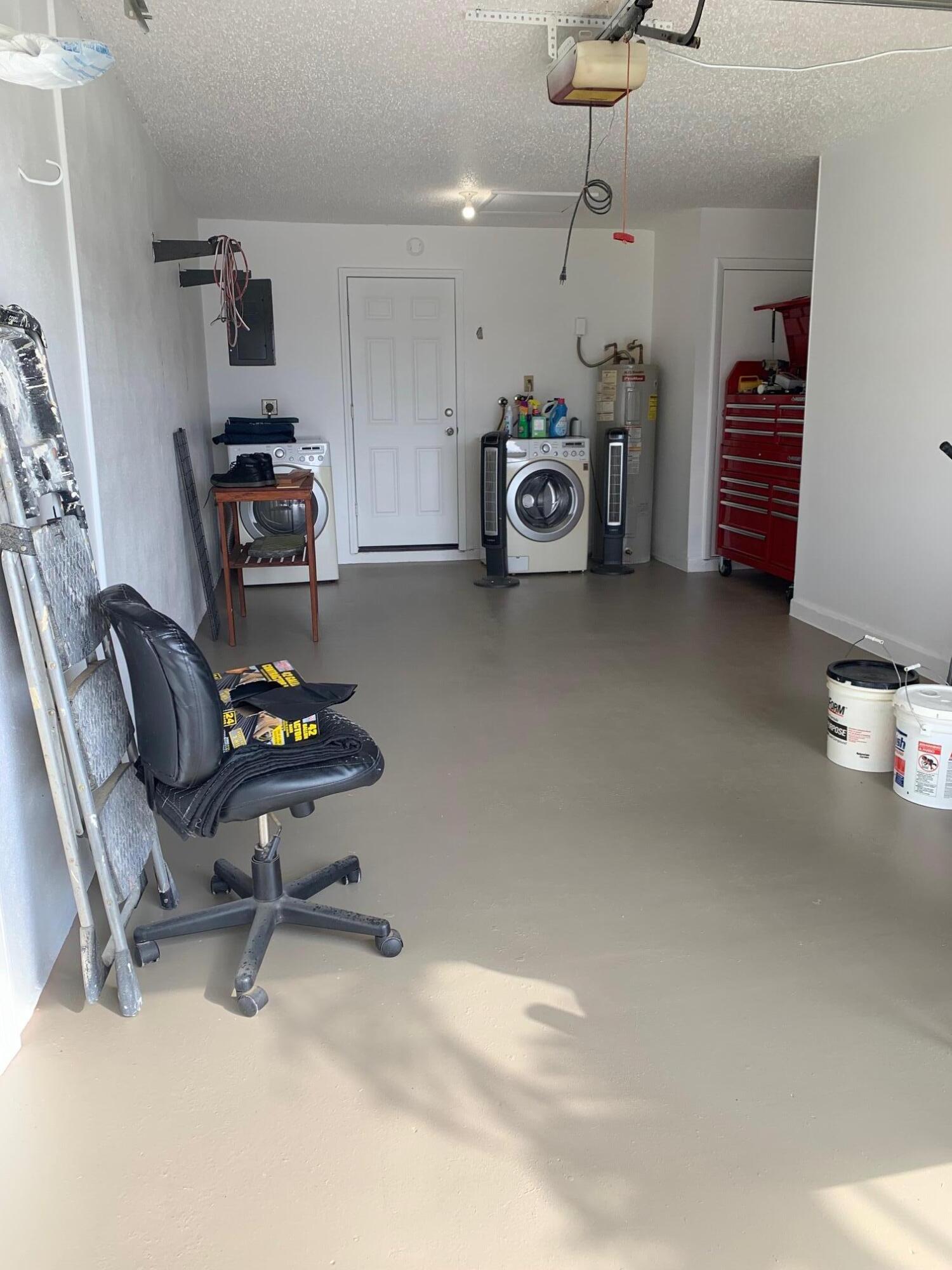 PALM BEACH LEISUREVILLE - Residential