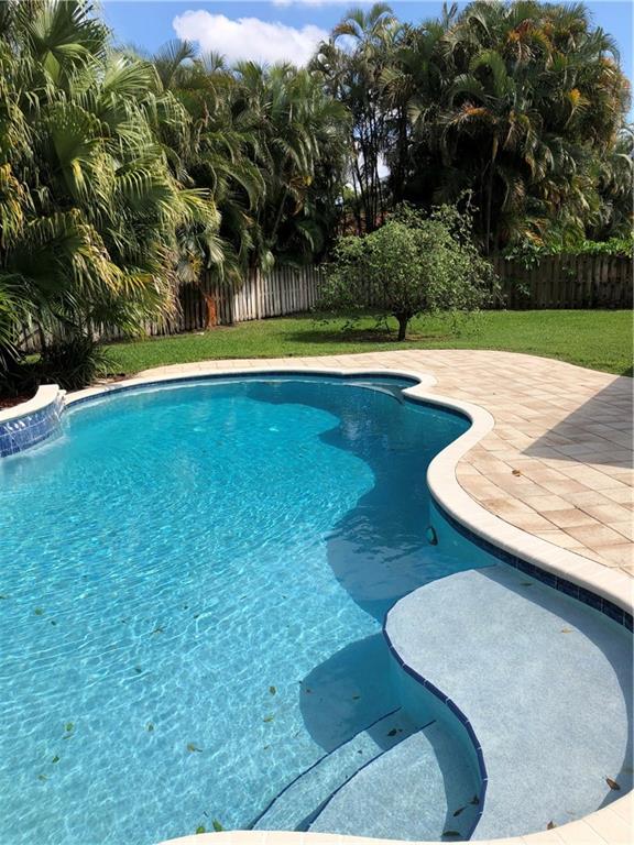 JACARANDA LAKES SEC 1 - Residential