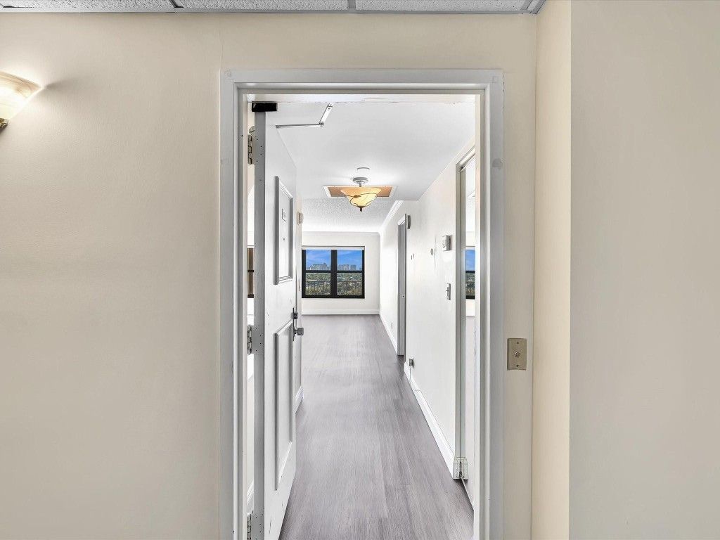 Photo of 3200 Port Royale Drive #1502, Fort Lauderdale, FL 33308 (MLS # F10531213)