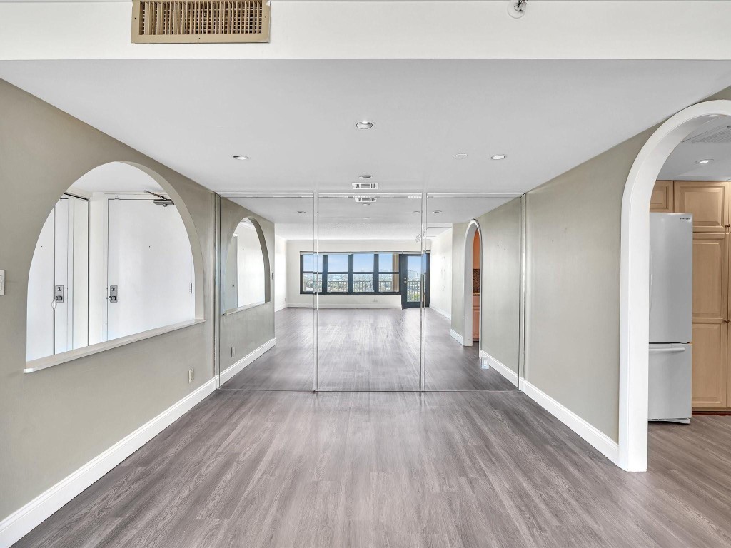 3200 Port Royale Drive 1502