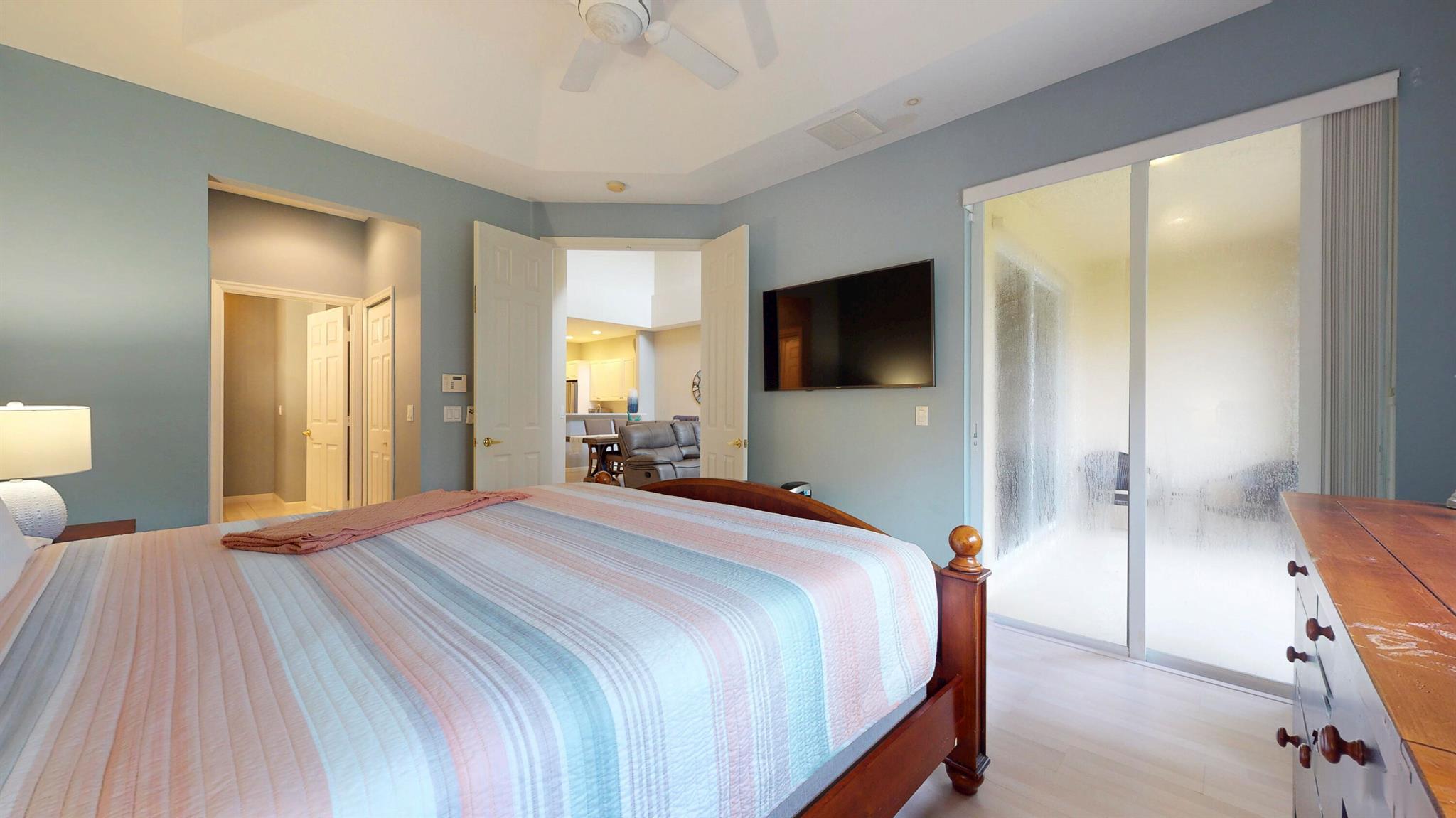 CASTLE PINES - Residential