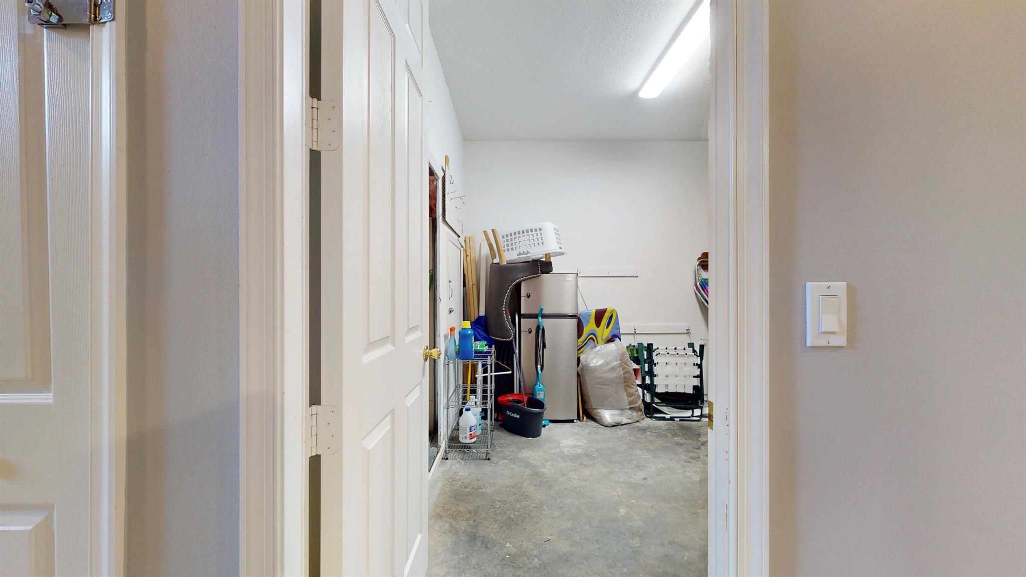 CASTLE PINES - Residential