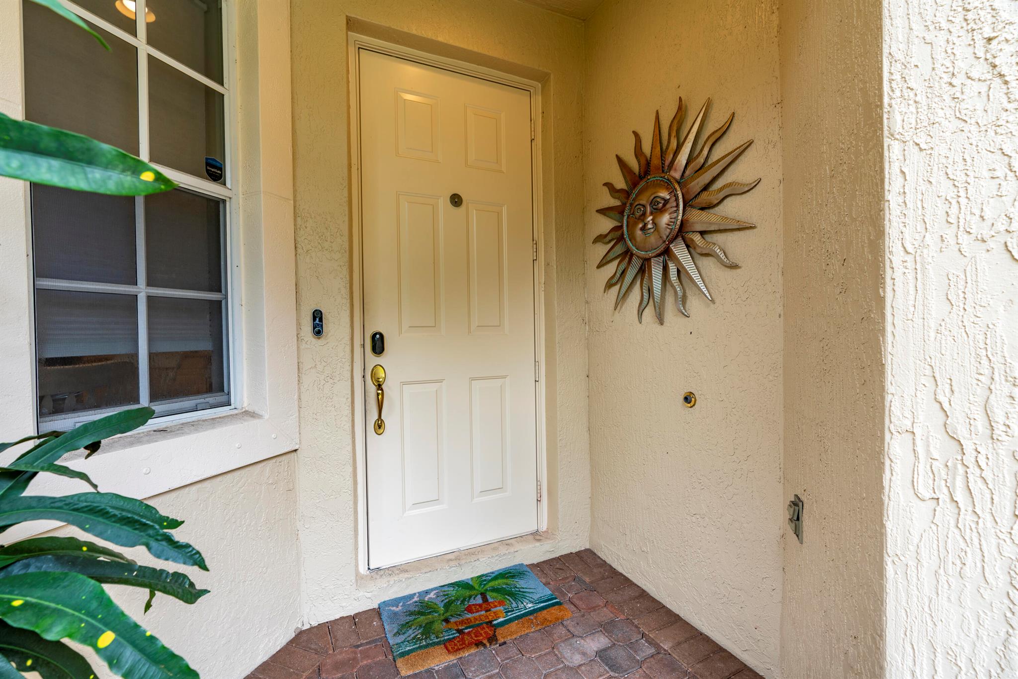 CASTLE PINES - Residential