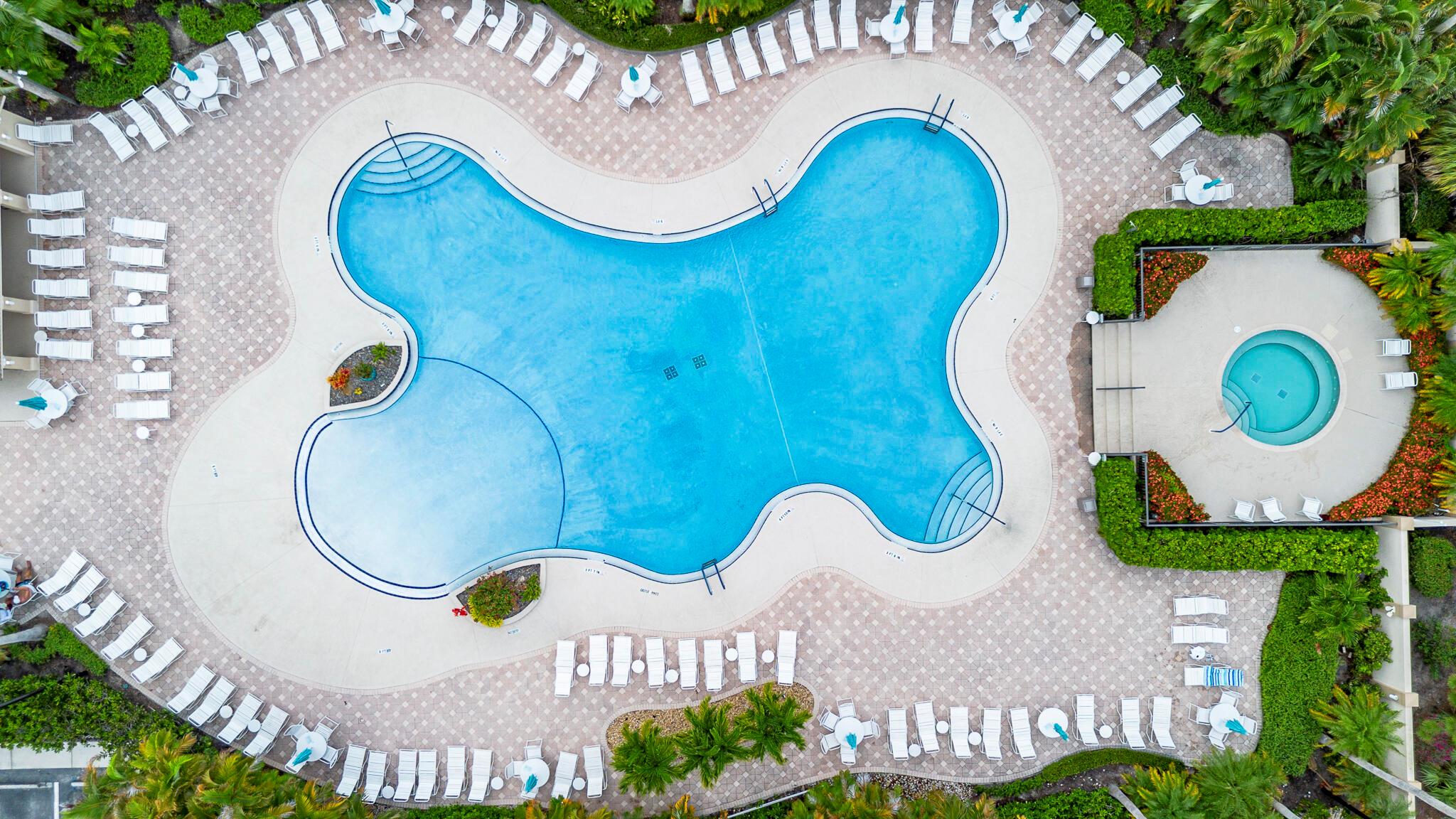 CASTLE PINES - Residential