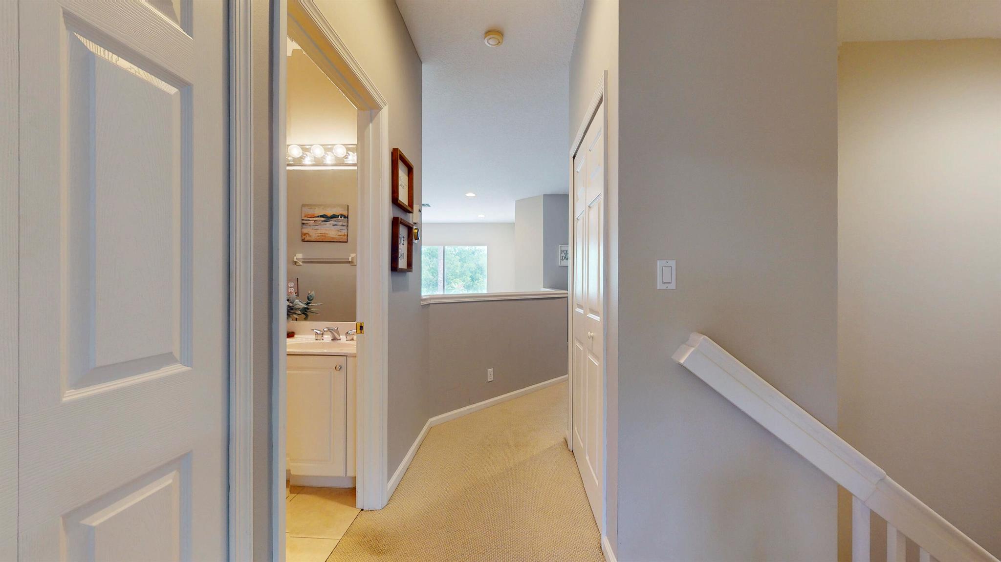 CASTLE PINES - Residential