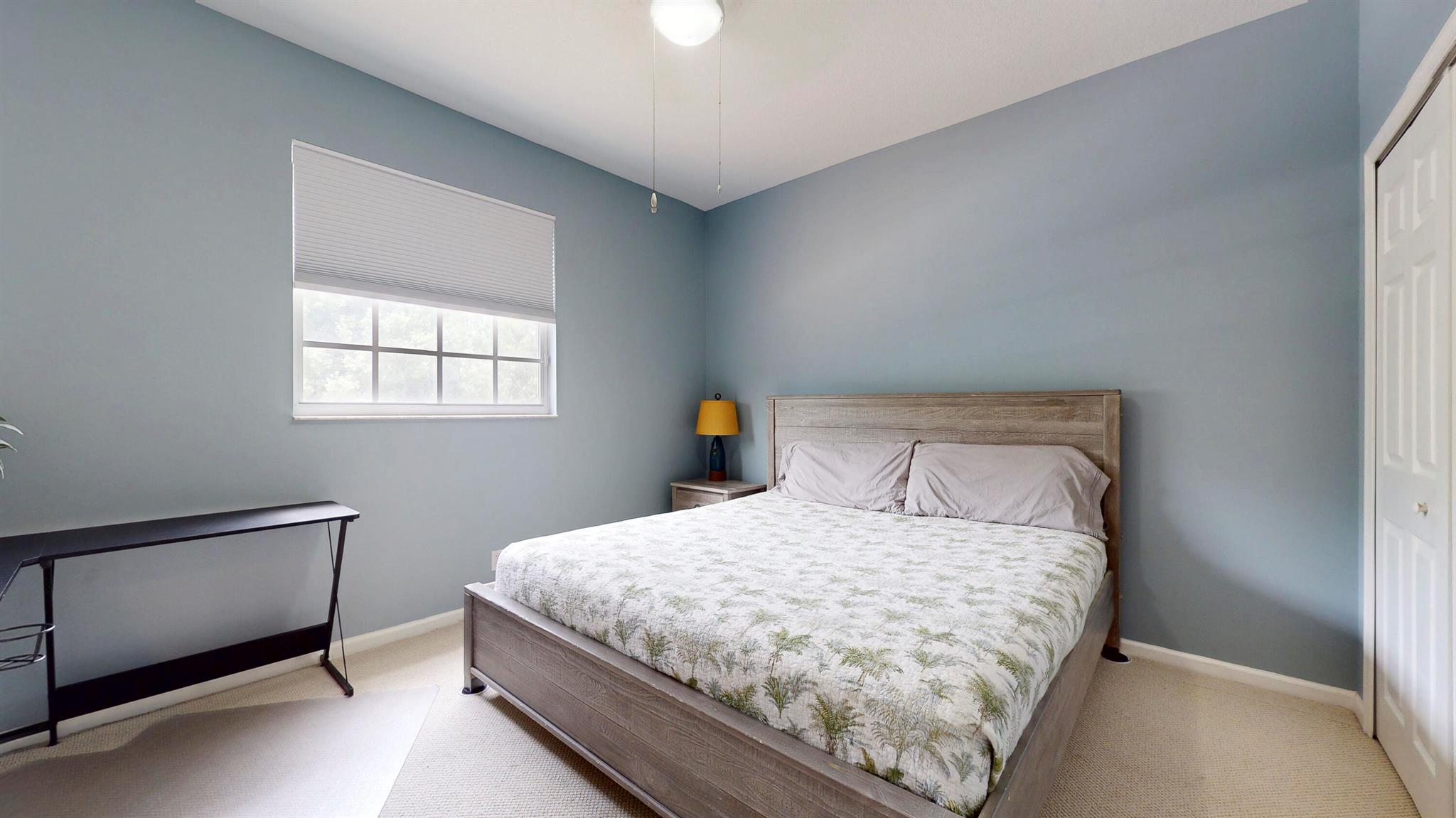 CASTLE PINES - Residential