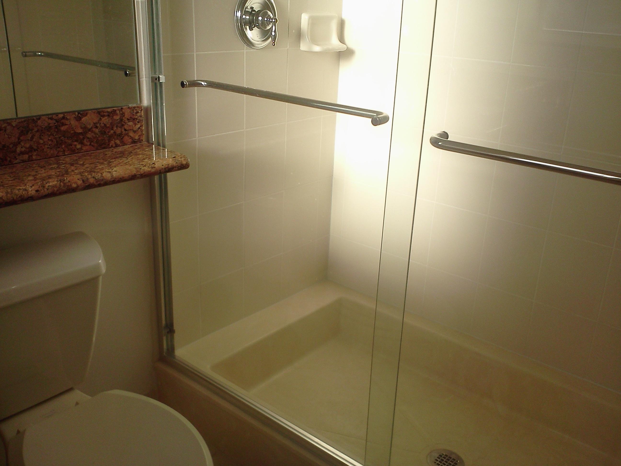 RENAISSANCE COMMONS PUD - Residential Lease