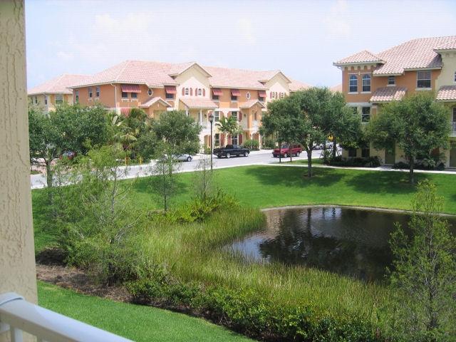 RENAISSANCE COMMONS PUD - Residential Lease