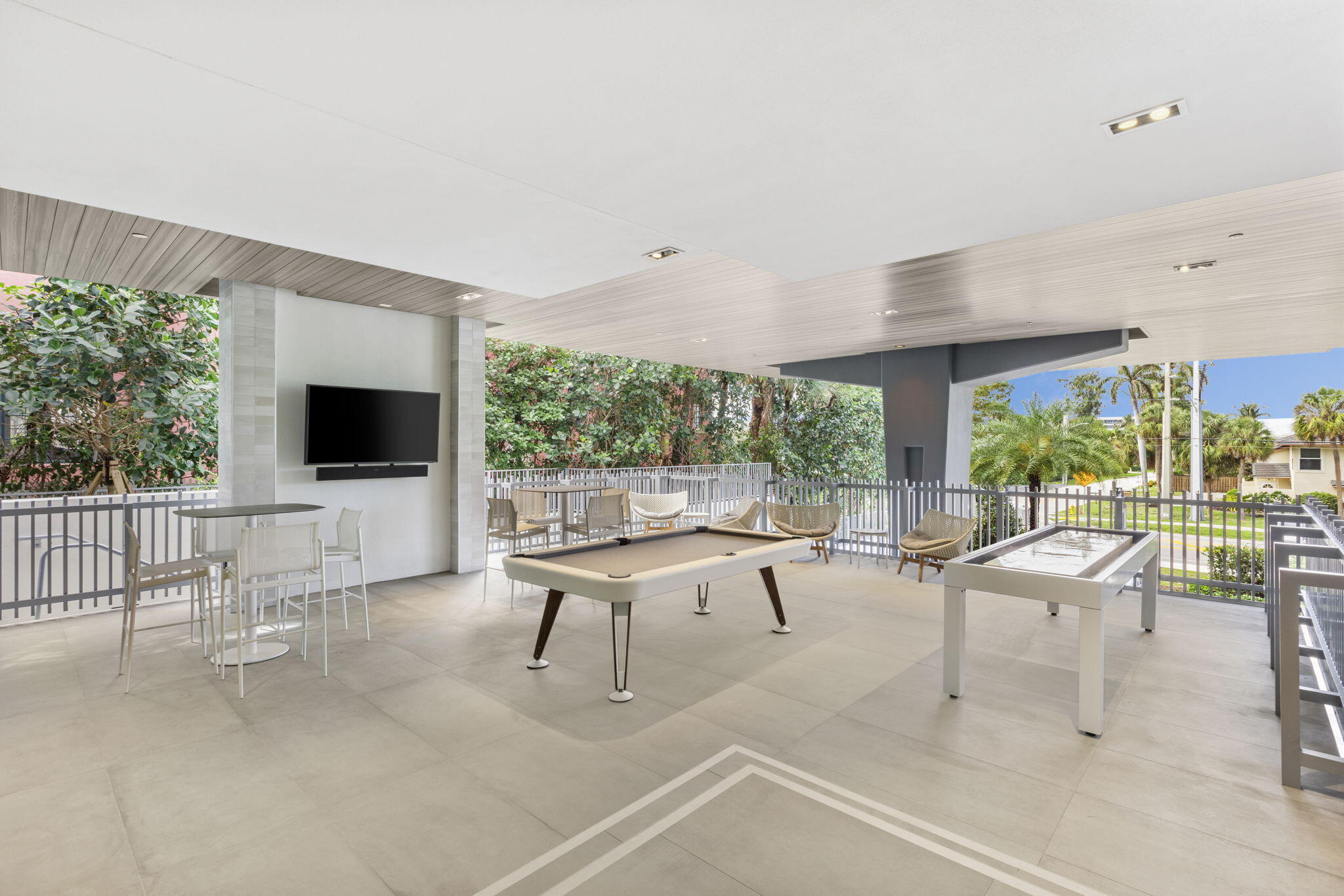 1625 SOUTH OCEAN CONDO - Residential