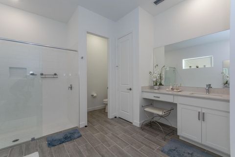 Tiny photo for 714 Hookline Circle, Loxahatchee, FL 33470 (MLS # B26037087)