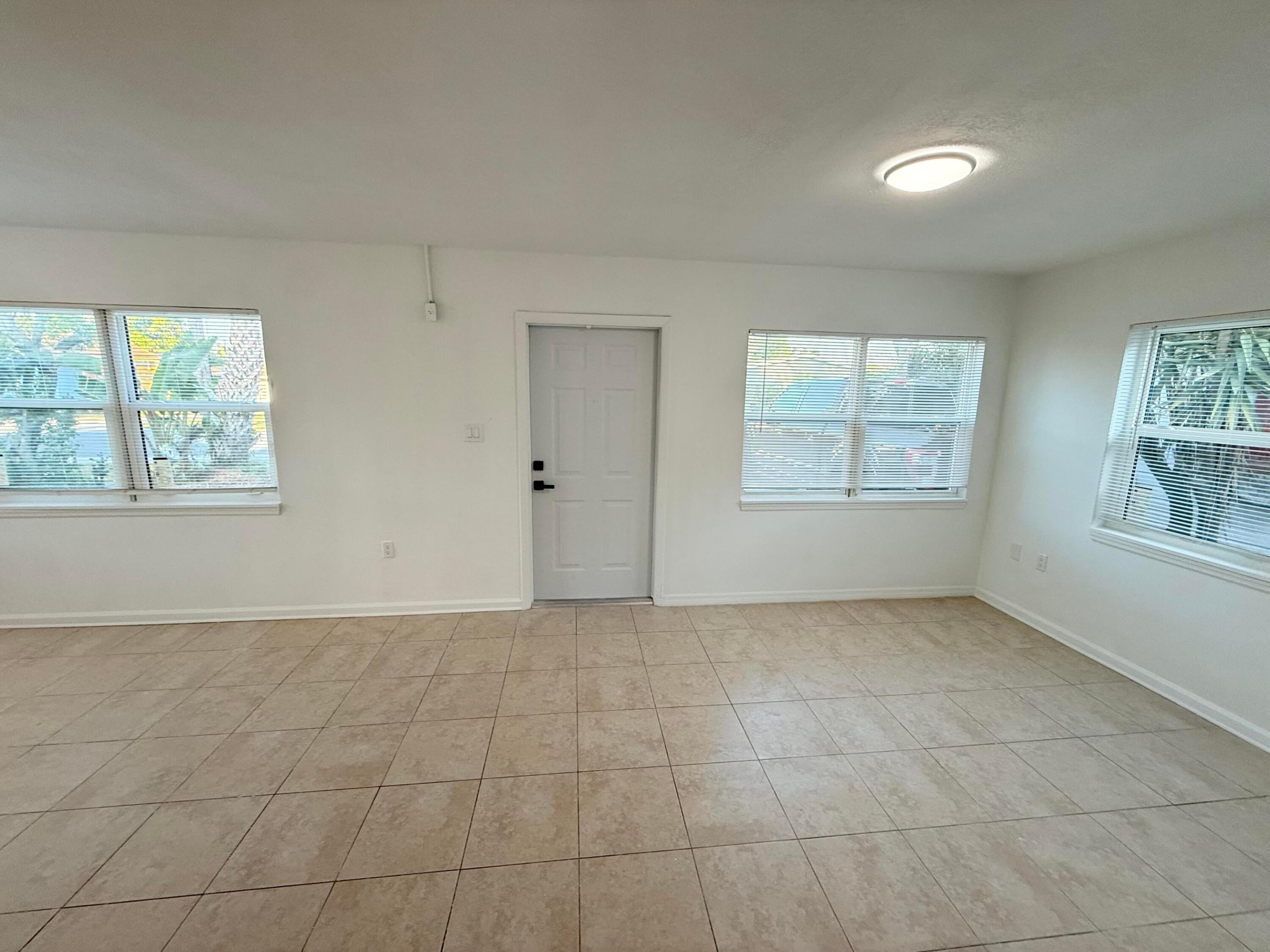 RUFF'S LITTLE DIXIE - Residential