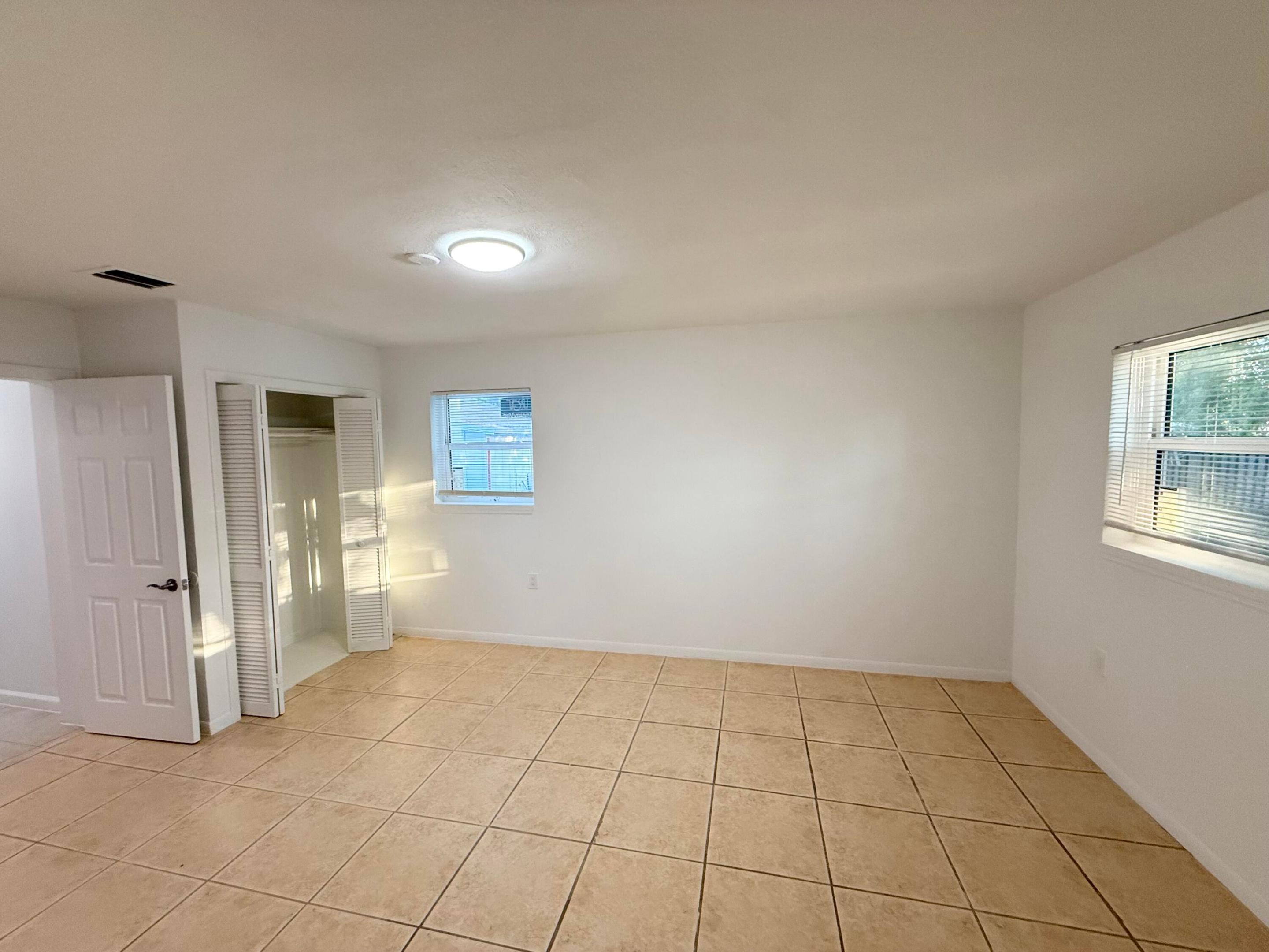 RUFF'S LITTLE DIXIE - Residential