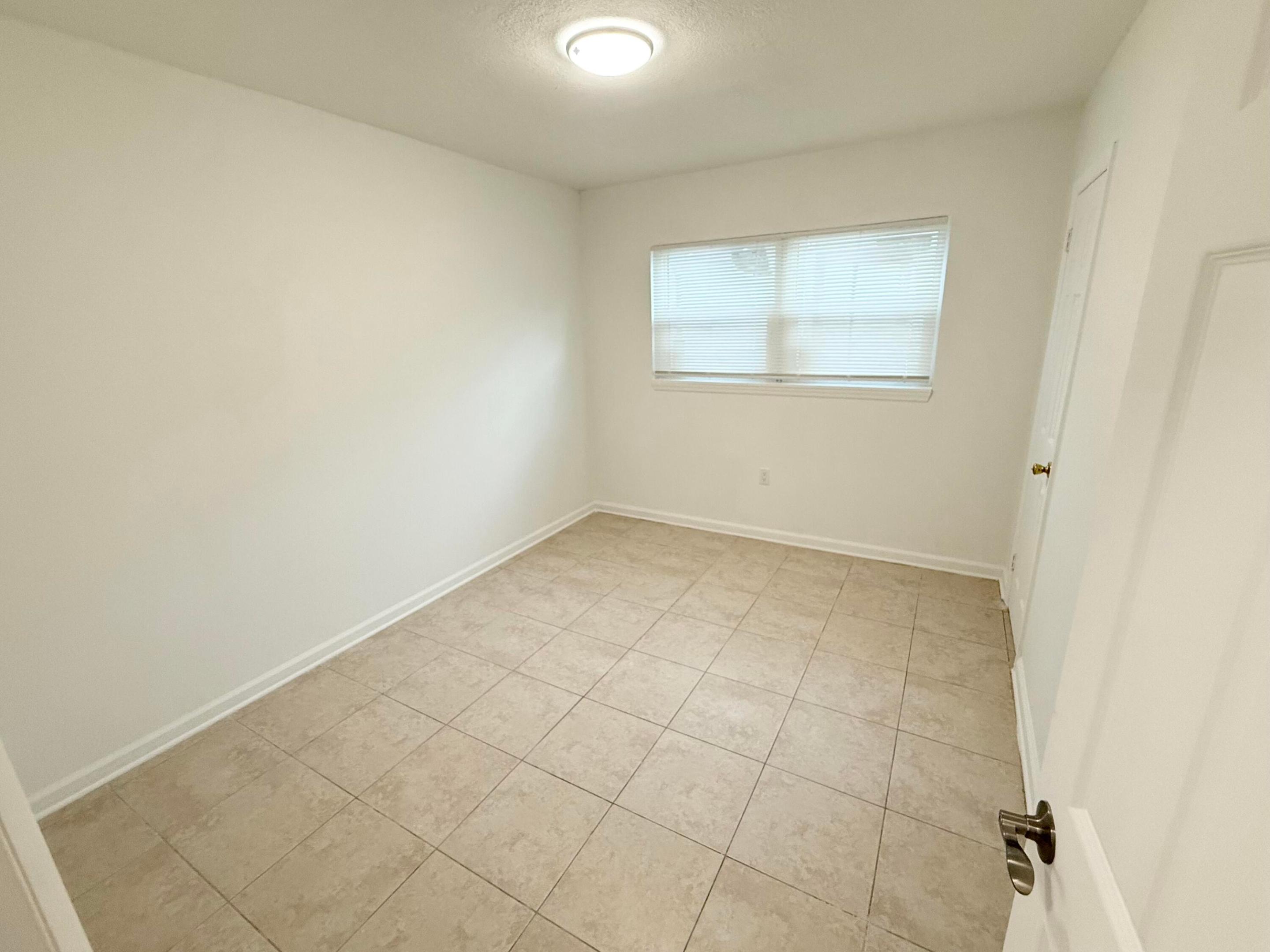 RUFF'S LITTLE DIXIE - Residential