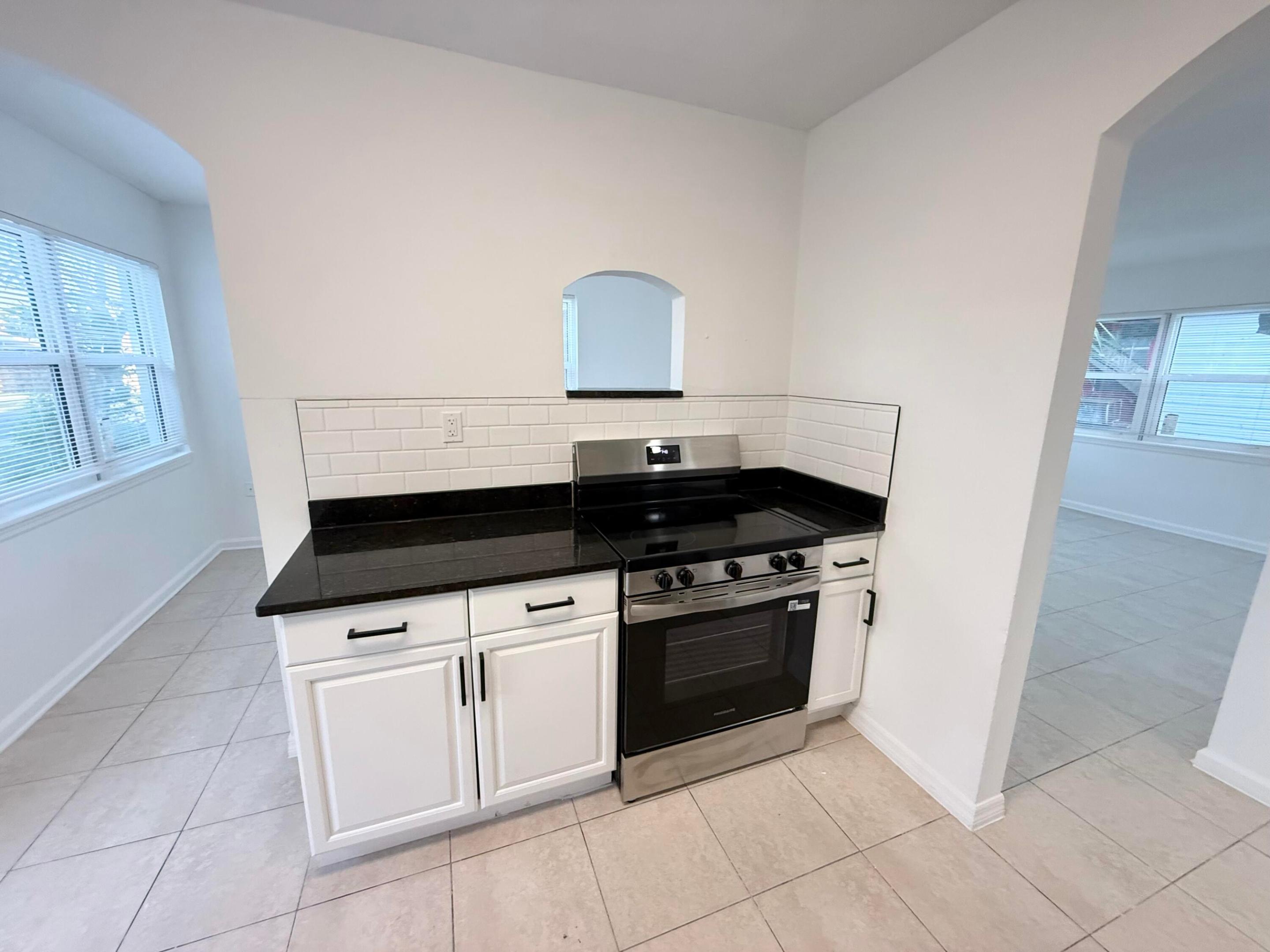 RUFF'S LITTLE DIXIE - Residential