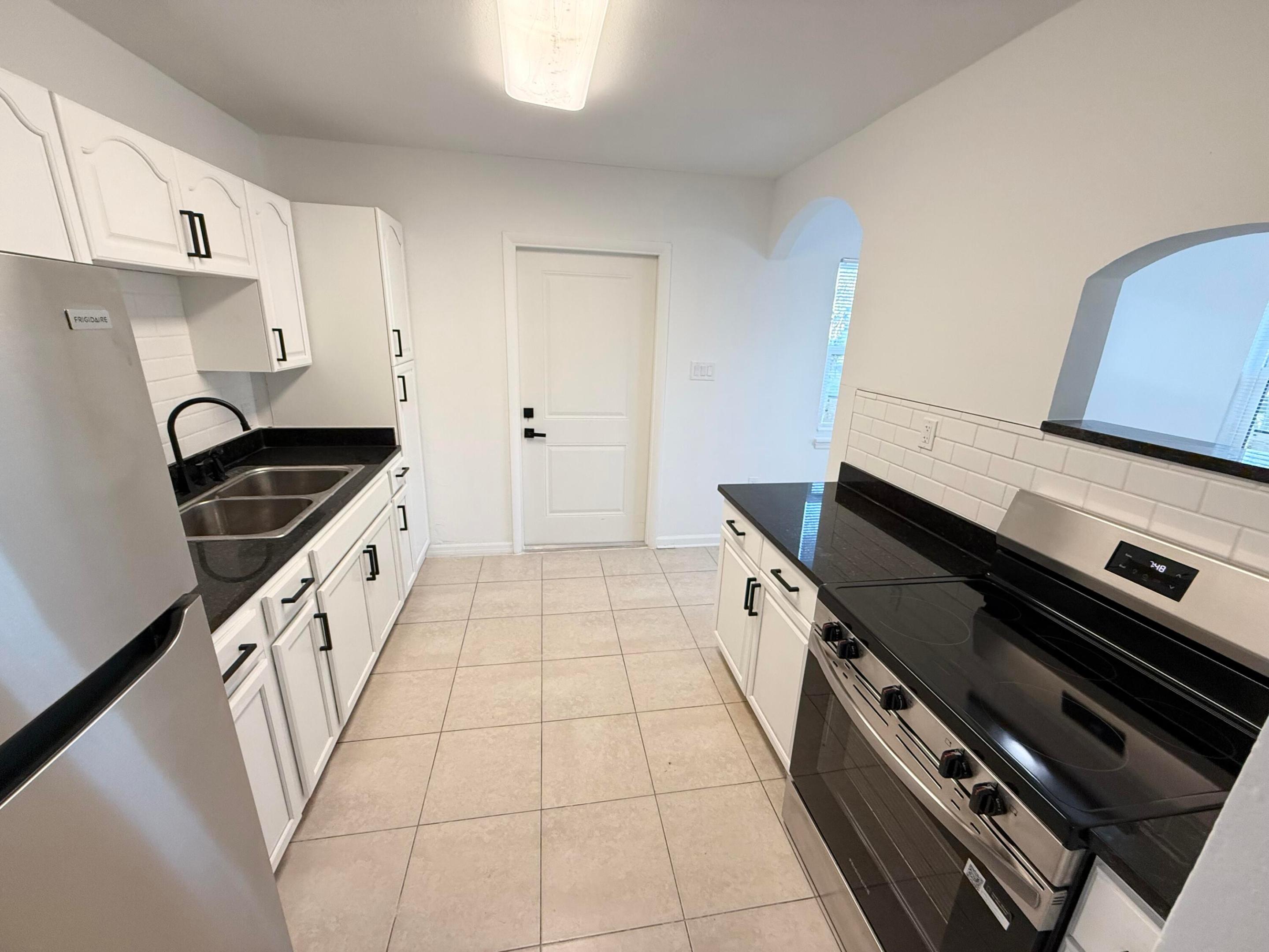 RUFF'S LITTLE DIXIE - Residential