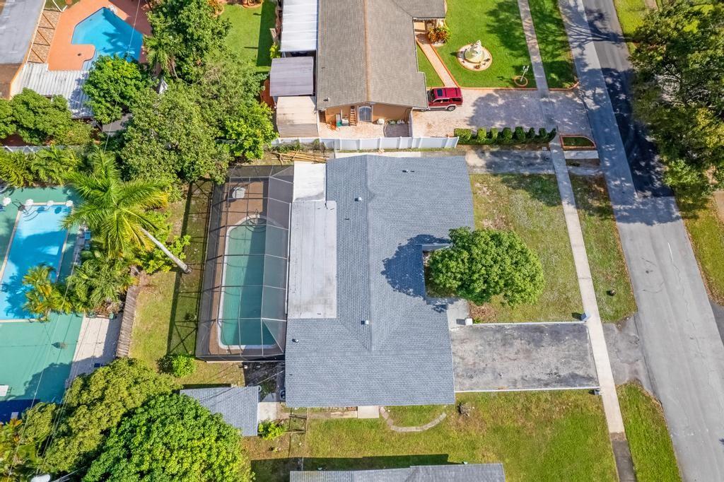 BREEZESWEPT PARK ESTATES - Residential