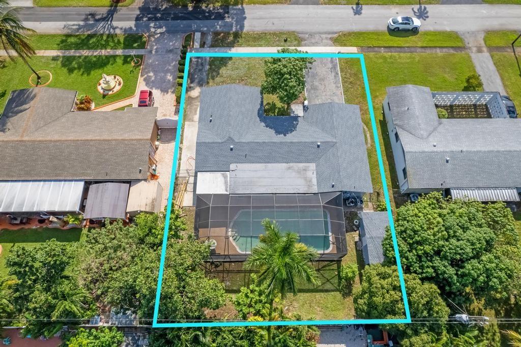 BREEZESWEPT PARK ESTATES - Residential