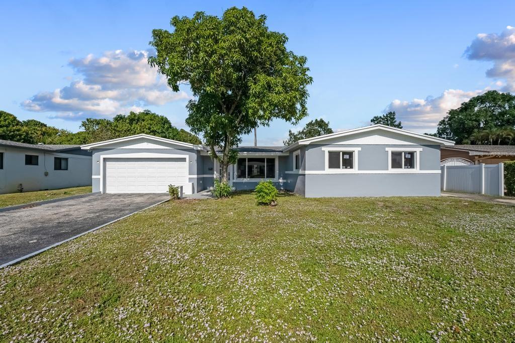 BREEZESWEPT PARK ESTATES - Residential