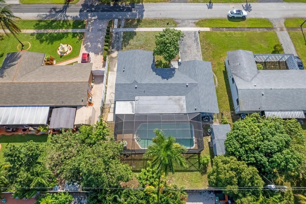 BREEZESWEPT PARK ESTATES - Residential