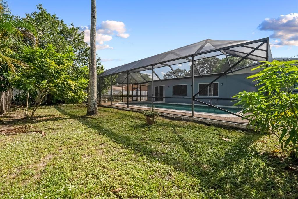 BREEZESWEPT PARK ESTATES - Residential