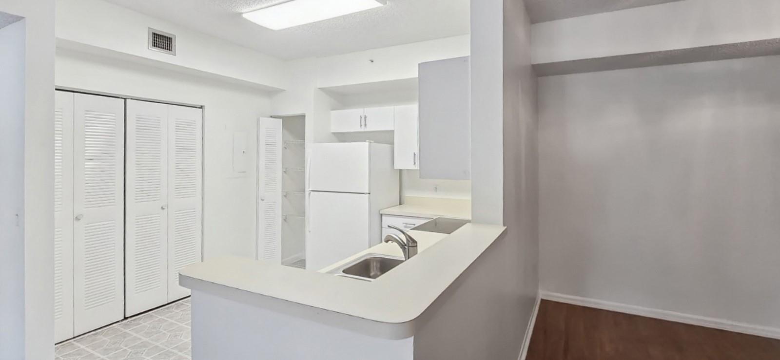 Courtyards At Davie Condo - Residential Lease