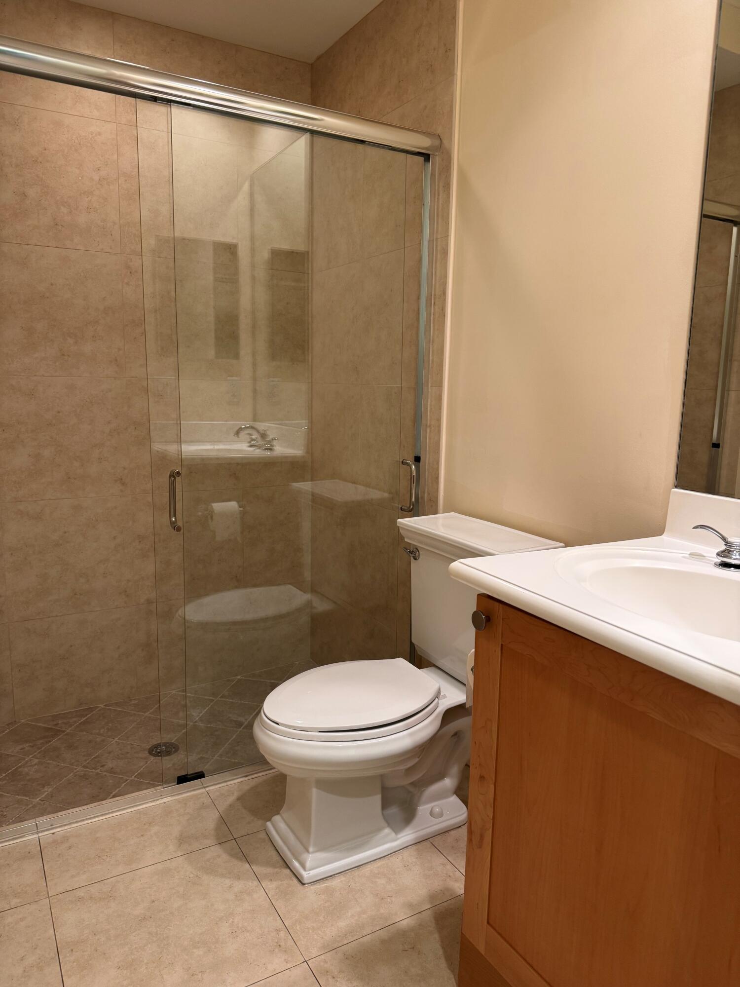 304 W Mallory Circle