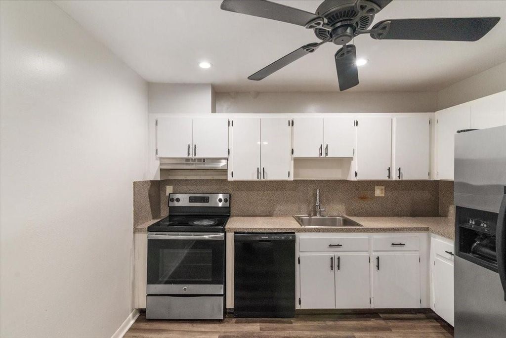 Photo of 5100 SW 41st St #321, Pembroke Park, FL 33023 (MLS # F10514805)